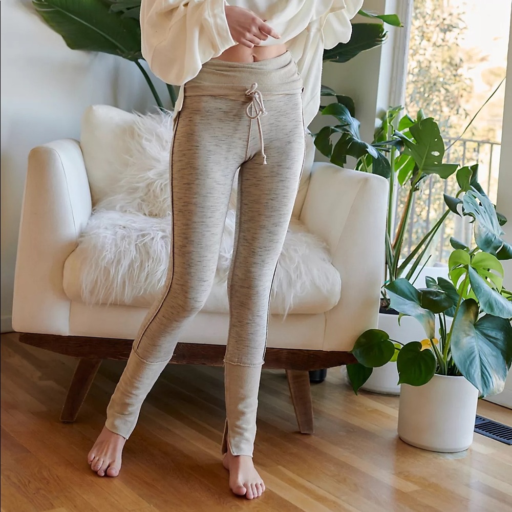 NWT Free people underneath it all leggings grey white size extra small